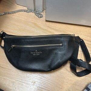 Kate spade Fanny pack
Great condition